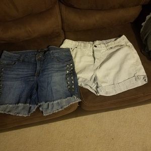 2 forever21 shorts